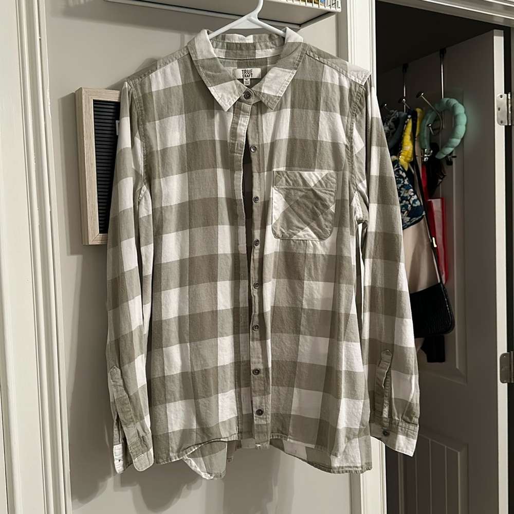 Green and white plaid button up shirt !!!!